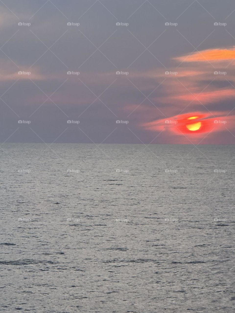 Unbelievable sunset over the open ocean in Bahamas 