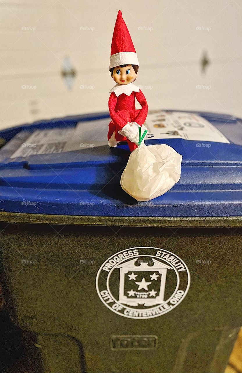 Elf on the Shelf takes out the trash, recycling and trash day with elf on the shelf, elf on the shelf creative ideas, Christmas traditions with kids, elf on the shelf antics, helpful elf on the shelf 