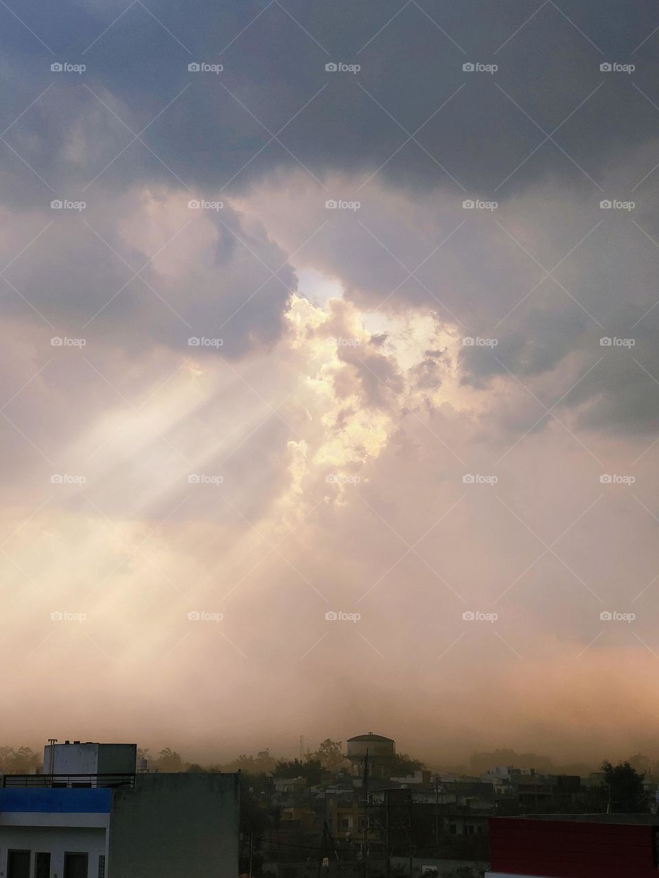 beautiful Sunrays passing through clouds