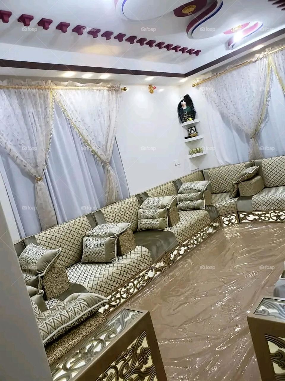 A very beautiful picture, and there is no better picture than it. There is no better picture of green herbs and colorful, red and white roses than it. Glory be to God, the natural and picturesque view, and there is no more