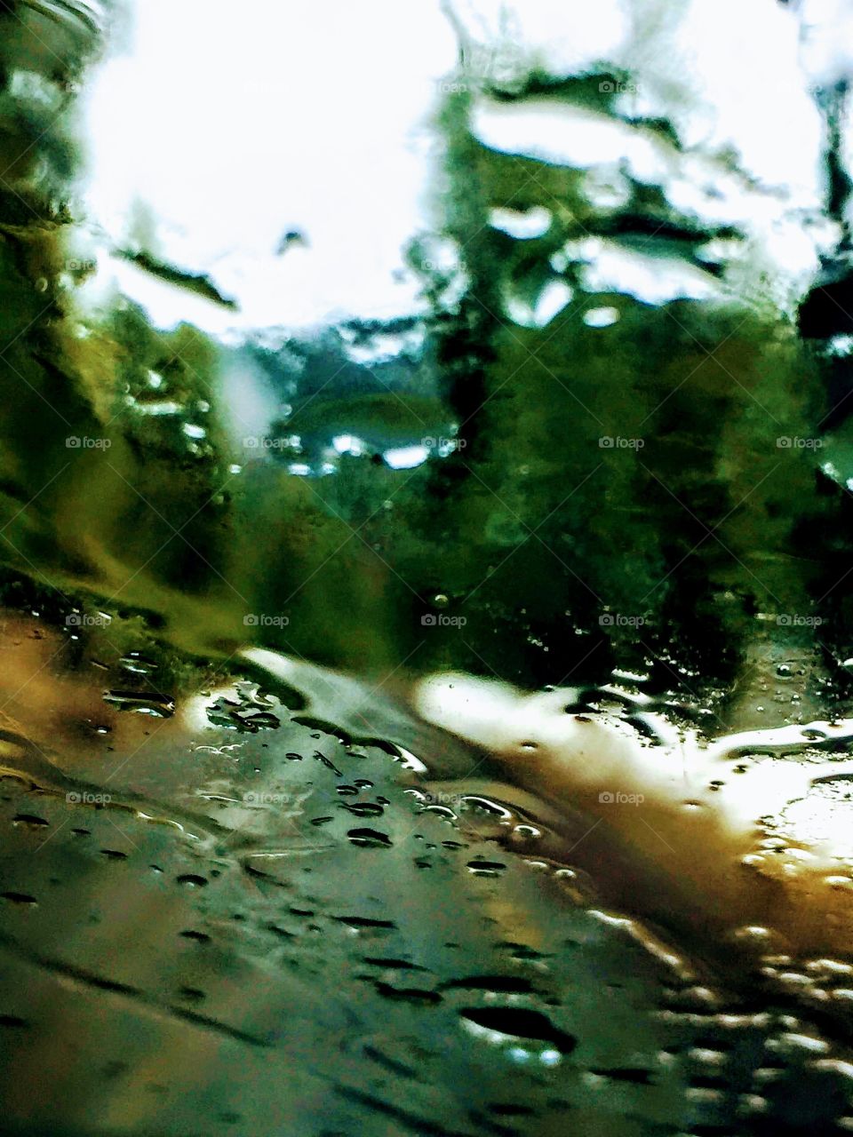 Rain drops falling.. 