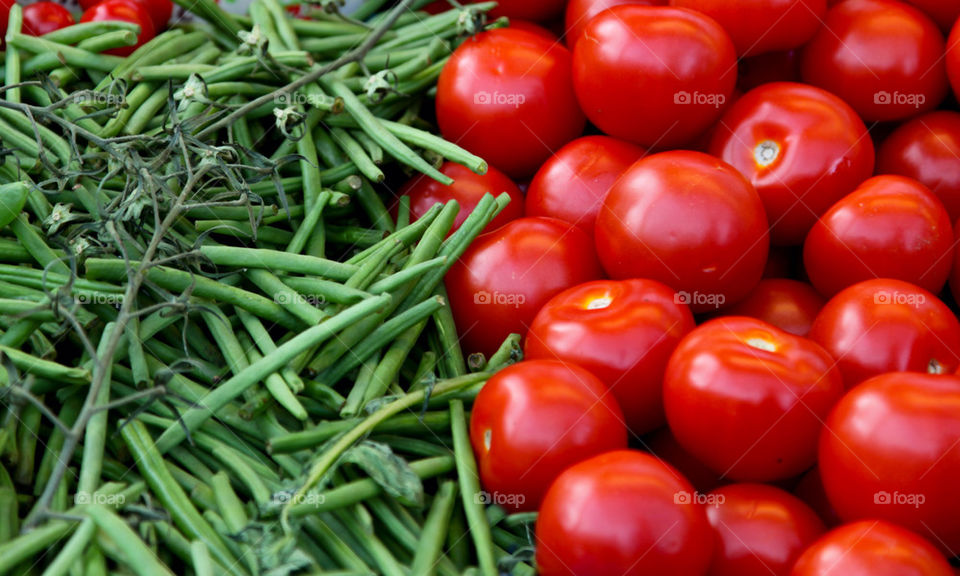 Beans and tomato