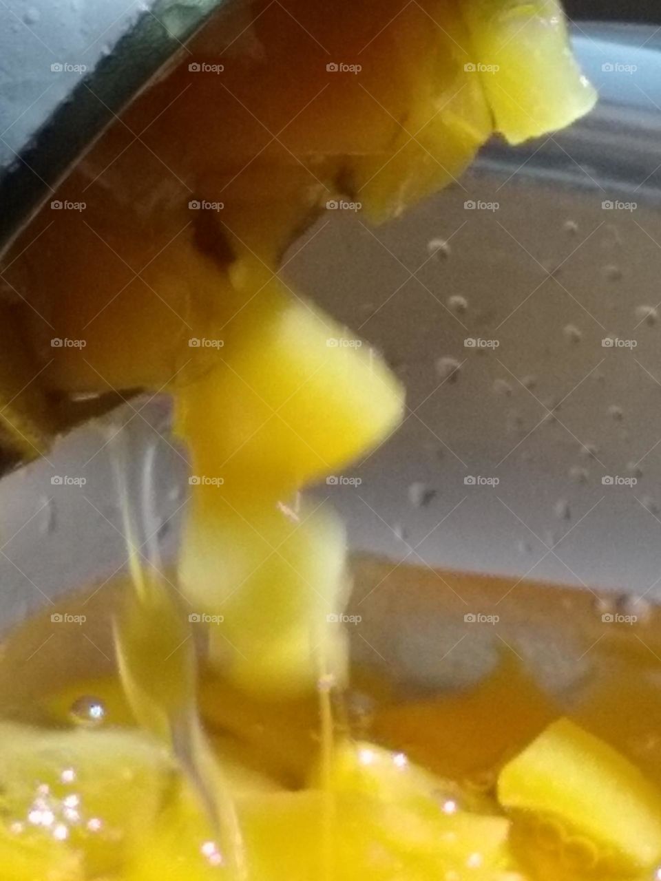 Peaches still pouring in the process of picturing📸.