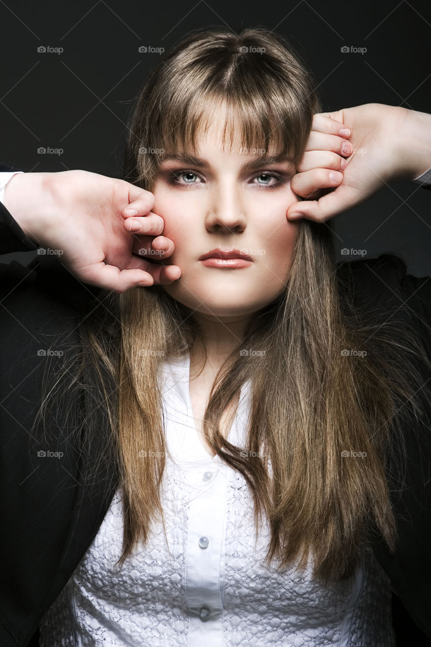 #photosession #eyes #hands #girl #blueyes #costume #beautiful #Moscow