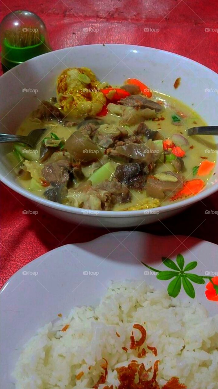 sop kaki kambing