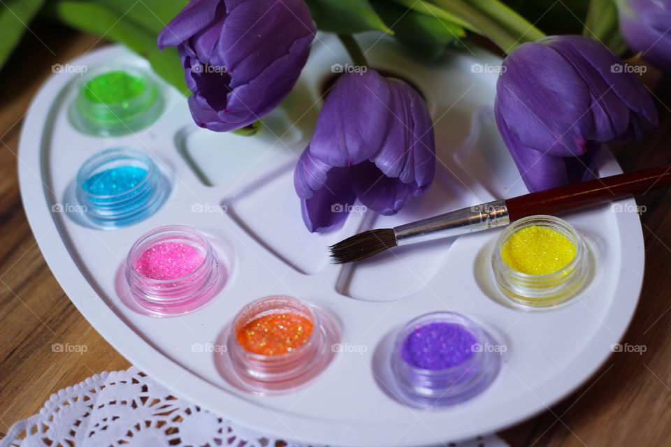 glitter palette easter tulips