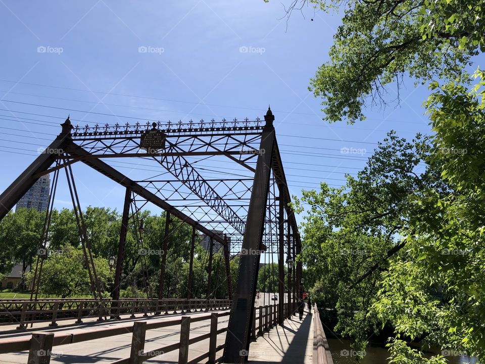 Nice bridge in Minneapolis 
