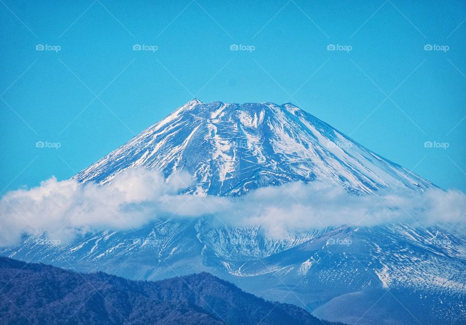 Beautiful scene of Fuji mountain in Japan 