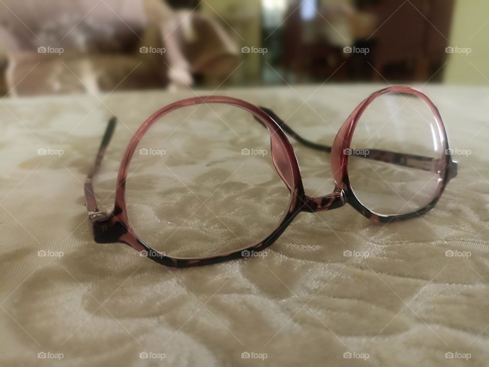 trust in eyes hunger for love