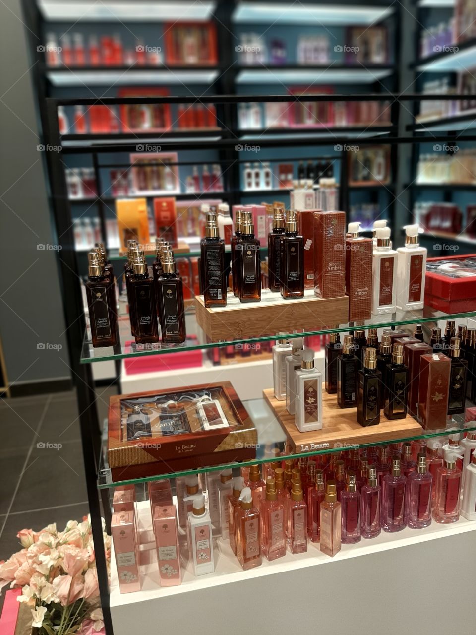 I need your support guys, I'm very, very poor, poor