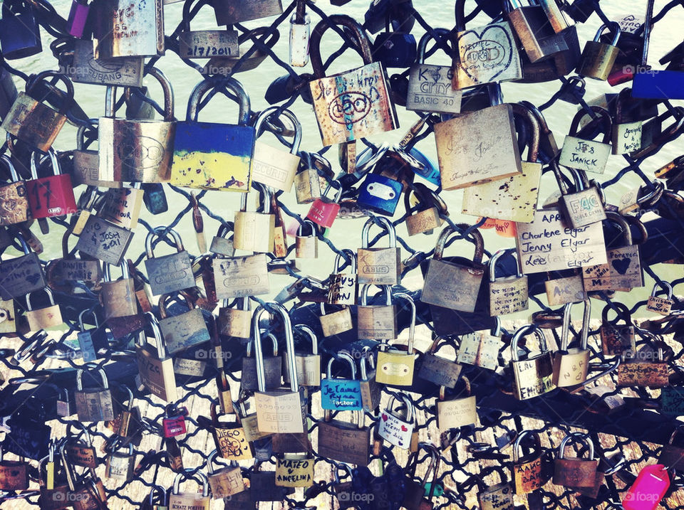  Lovers locks on the Pont des arts in Paris before they were removed by rr27