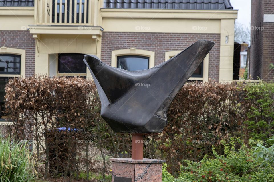 Statue Vlucht 1977  At Abcoude The Netherlands 8-4-2024