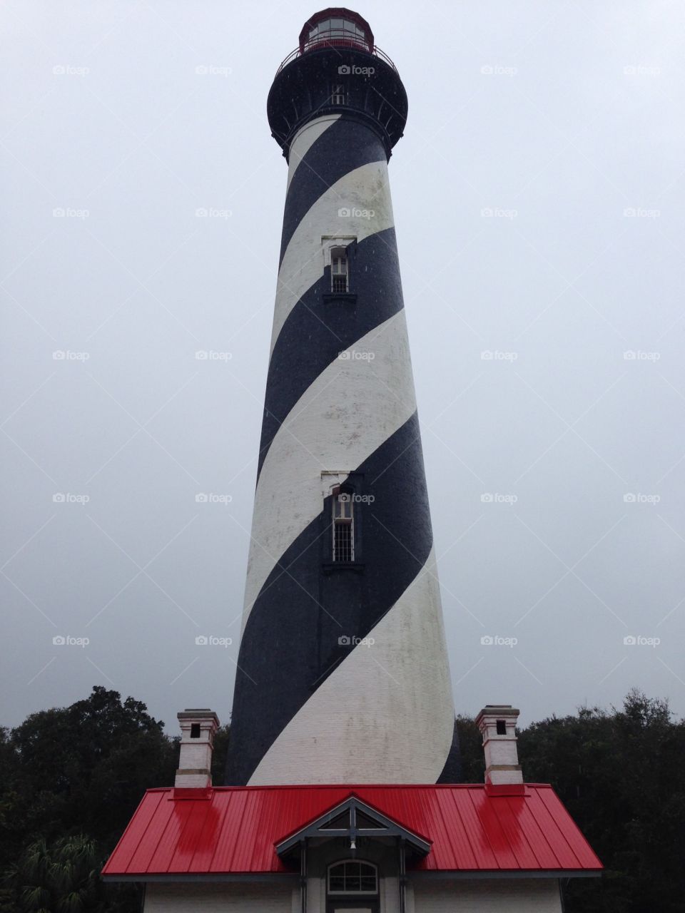 Lighthouse storm 
