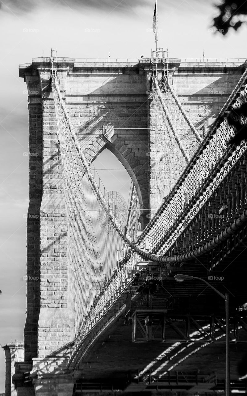 Brooklyn Bridge in black and white