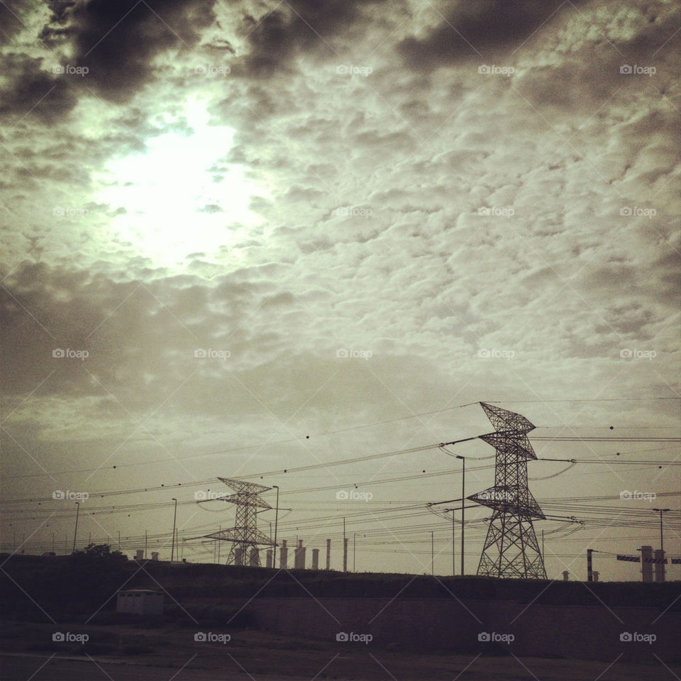 Kraftledningar i Dubai