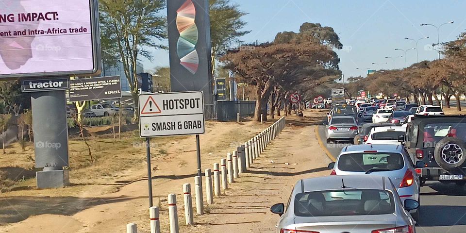 smash and grab hotspot