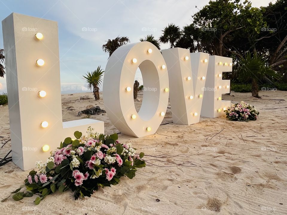 Giant Love Sign for a wedding 