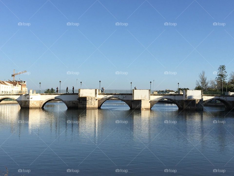 Antique bridge on Gilaō river