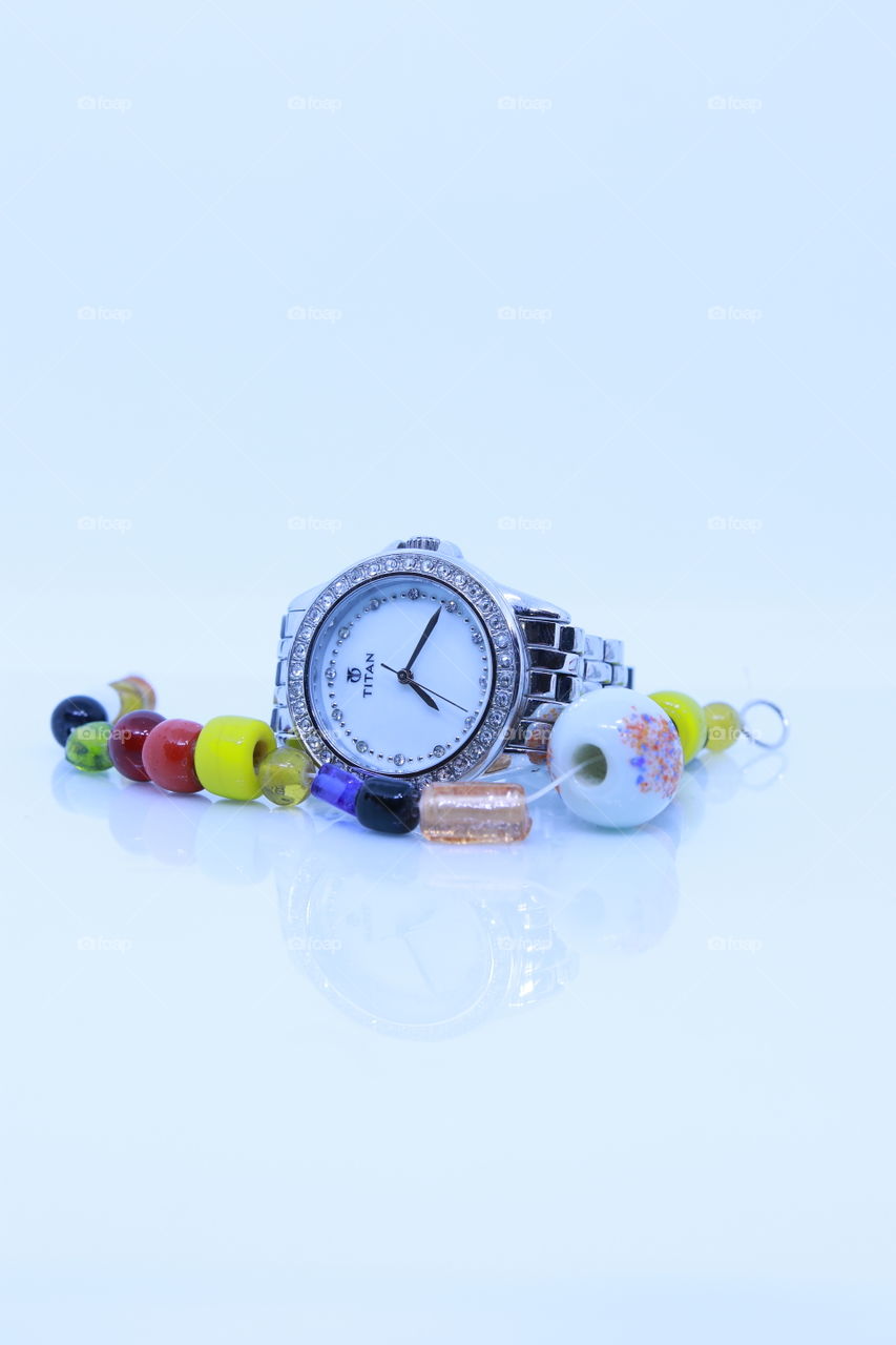 watch.
product photography.