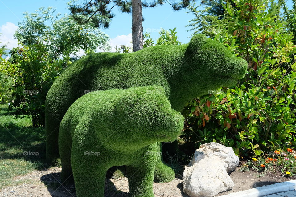 Bears. Sculpture