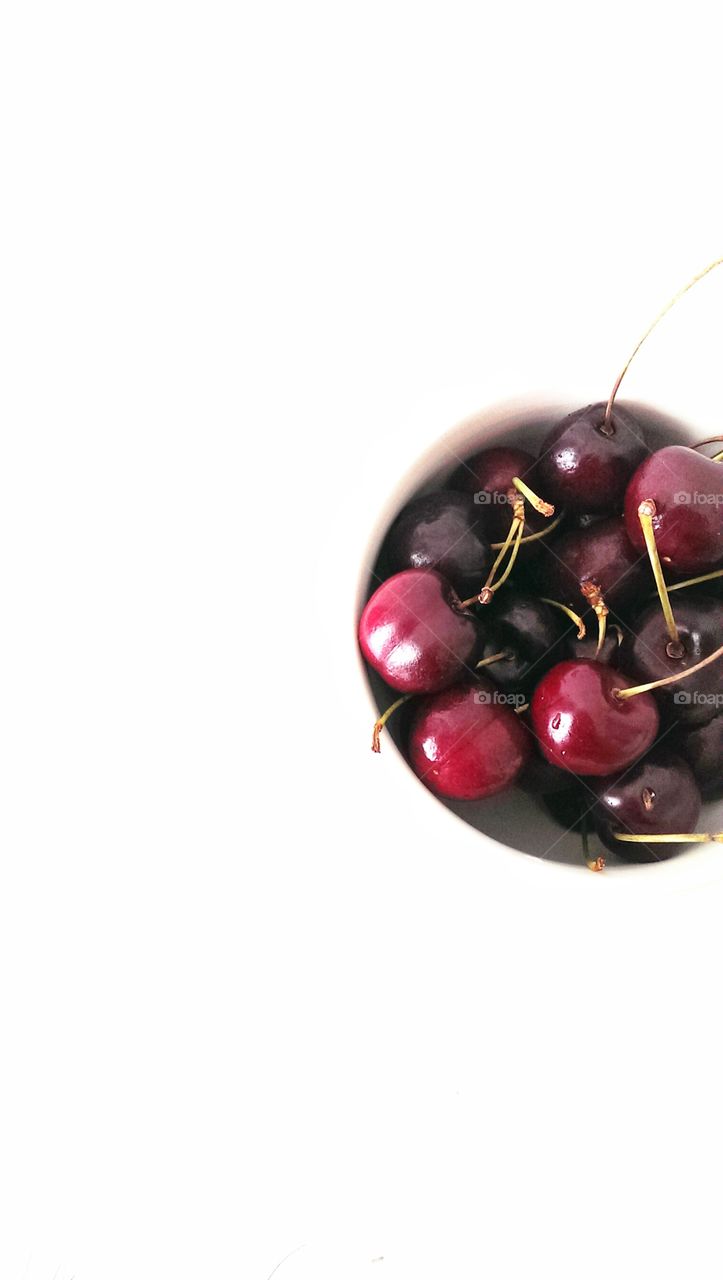 Plumpy cherries 🍒 