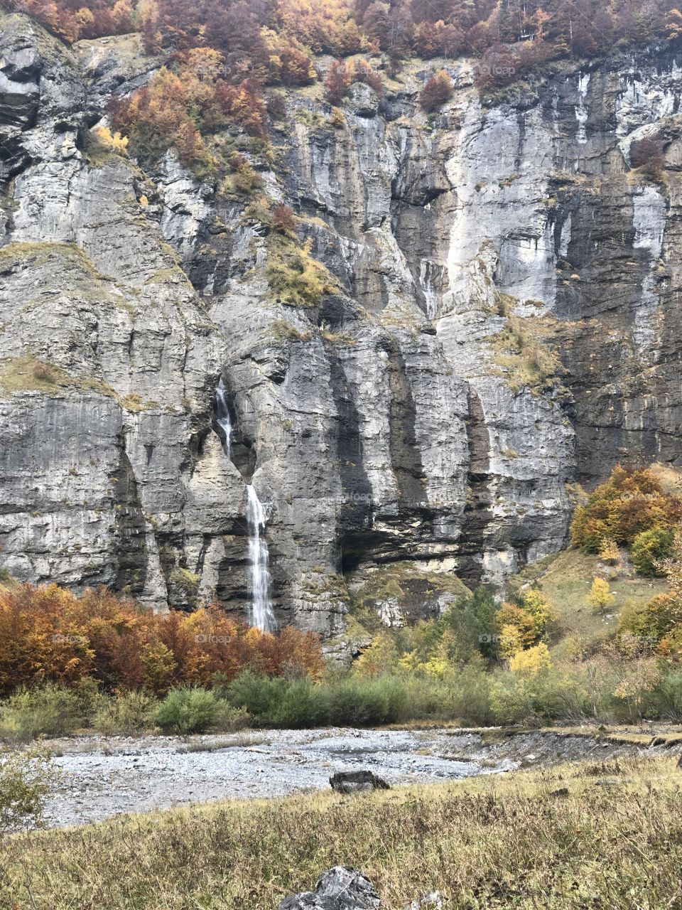 Sixt fer à cheval waterfall 