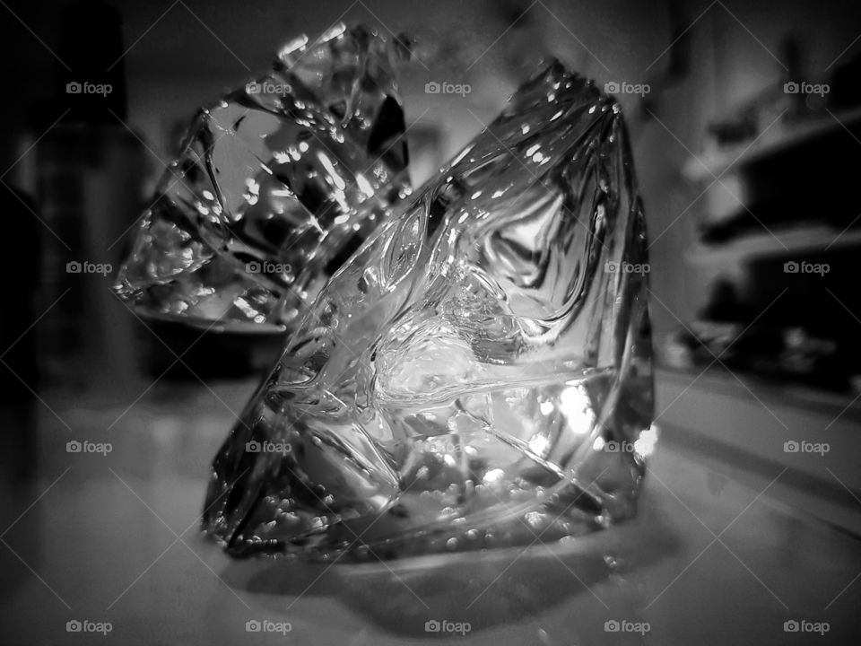 shining diamond falcon