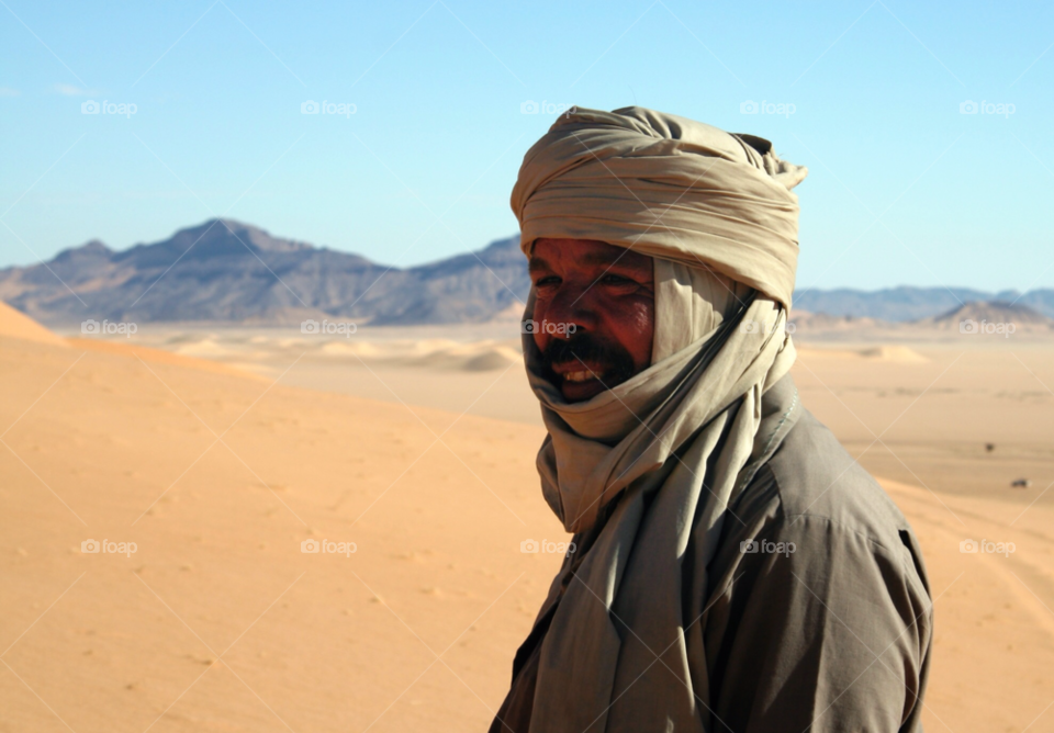 arab traveller travel hot smile by pandahat