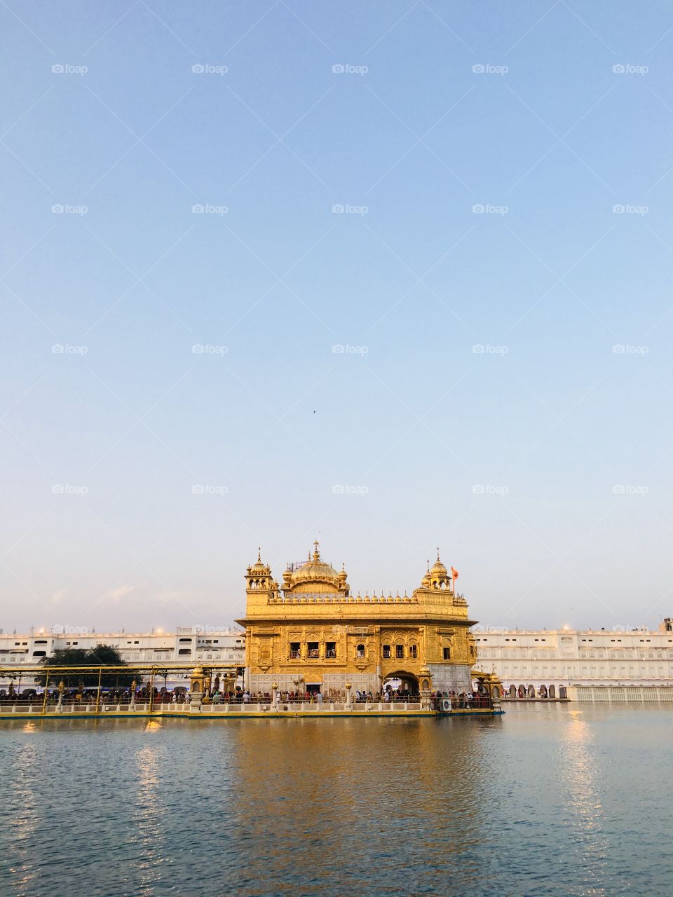 Golden temple amritsar .. sach a beutyful and peaceful palace in punjab (india) everyone should go in onetime 