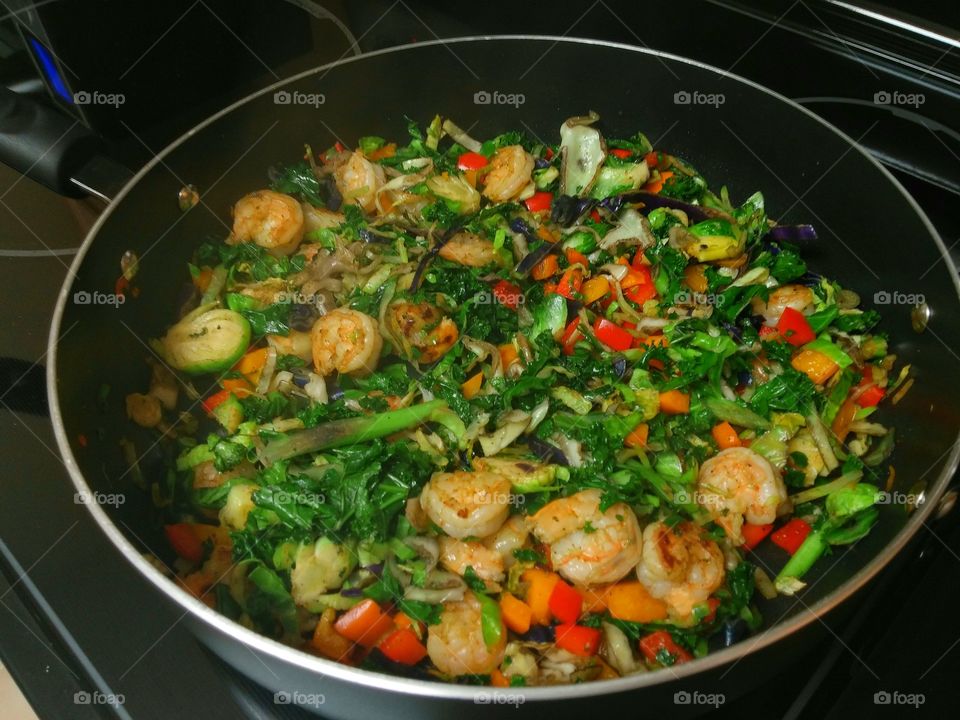 veggie shrimp stir fry. mixed vegetables stir fried with succulent shrimp