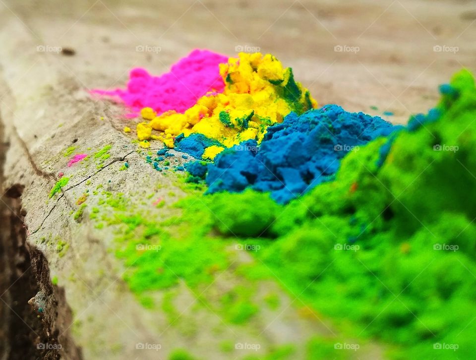 make your life colourful with foap