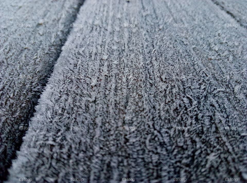 grey frozen table