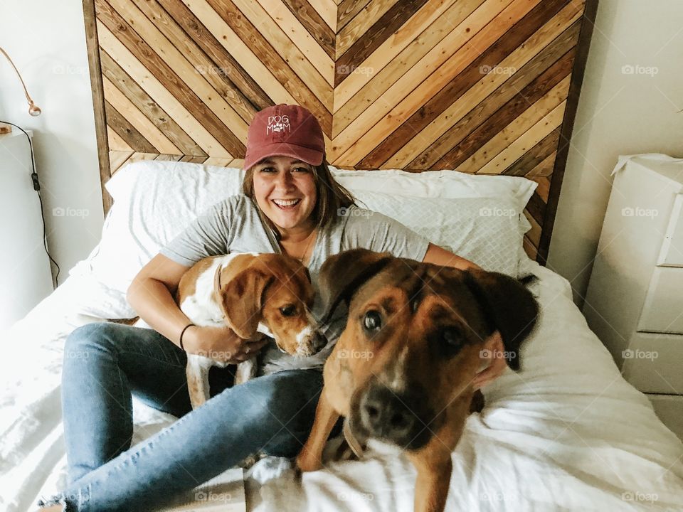 Dog mom and her pups