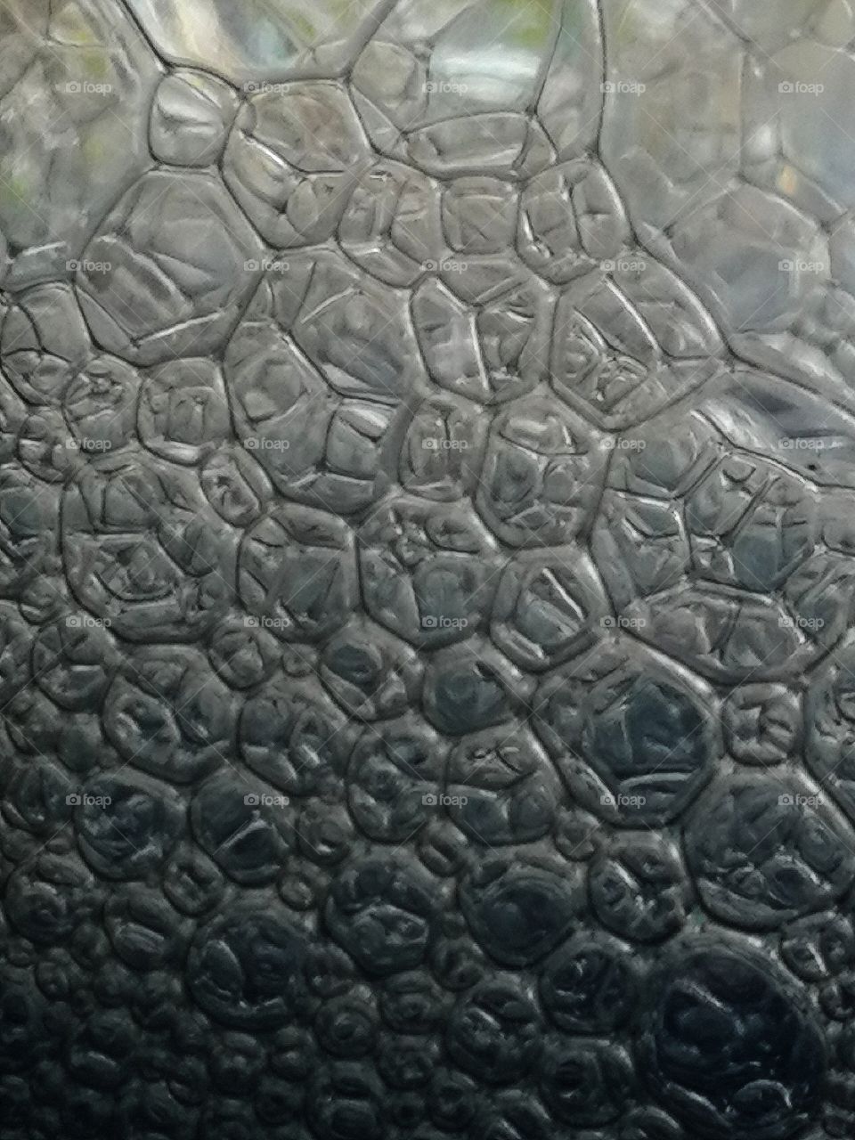 Bubbles in a cold drink