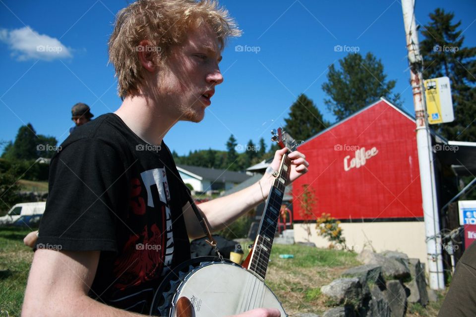 Boy and his banjo