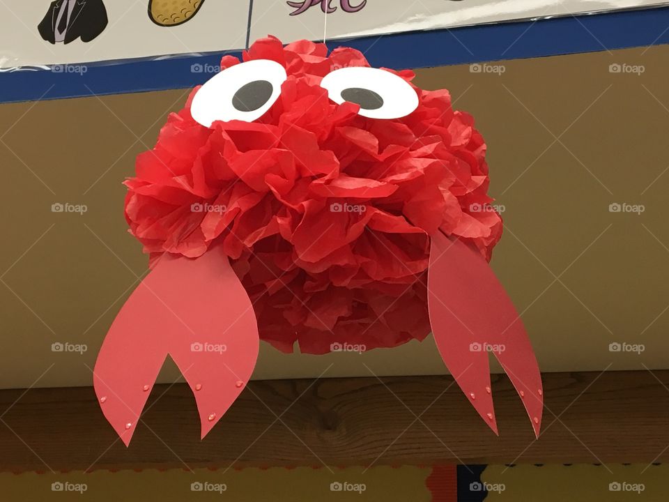 Tissue Pom Crab