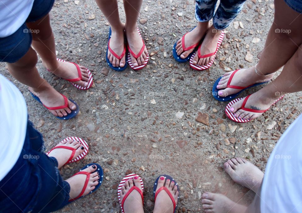 Family Circle of Feet