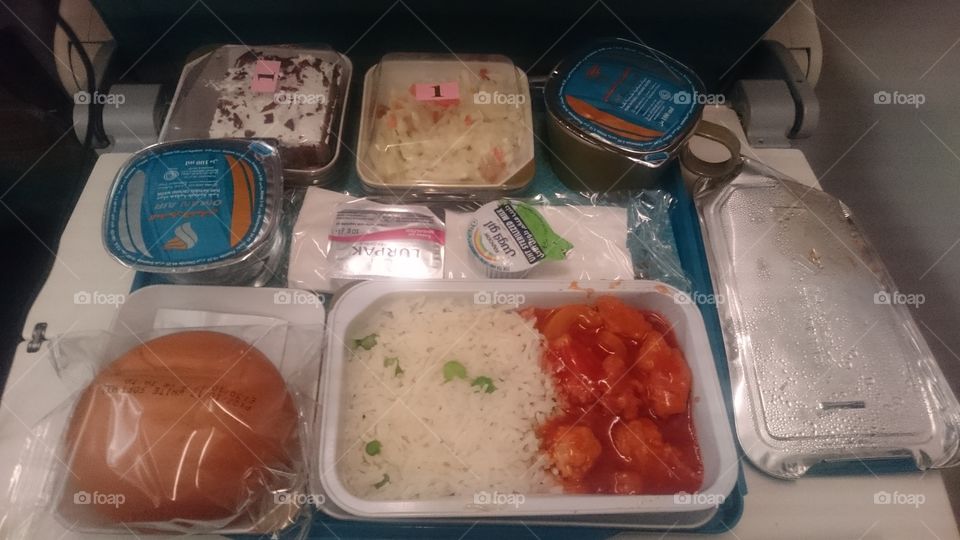 Delicios Food on Oman Air