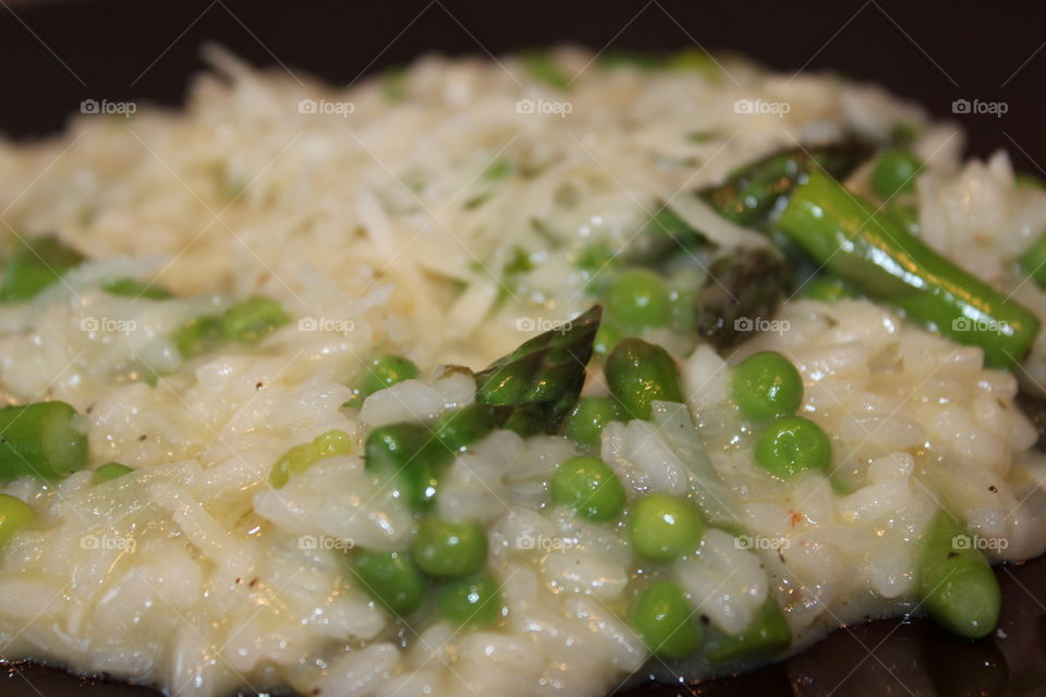 Pea and asparagus risotto 