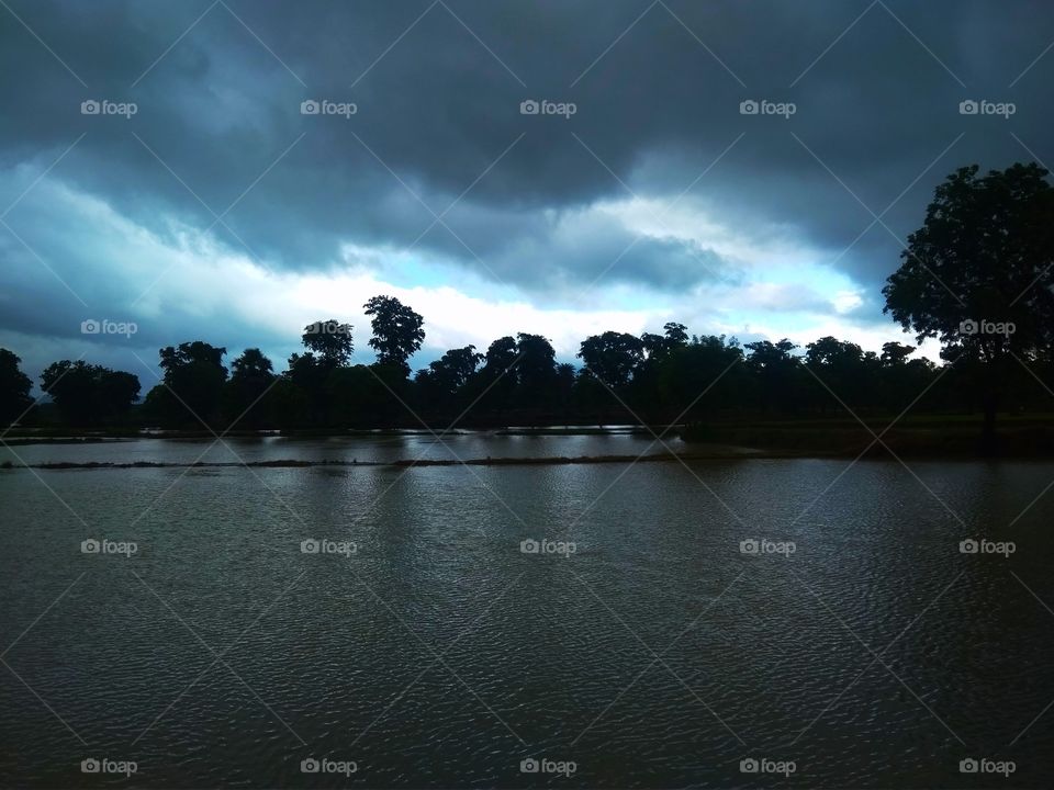 cloudy weather makes your mind romantic