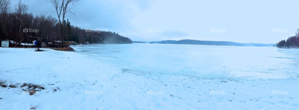 Mountain lake thawing