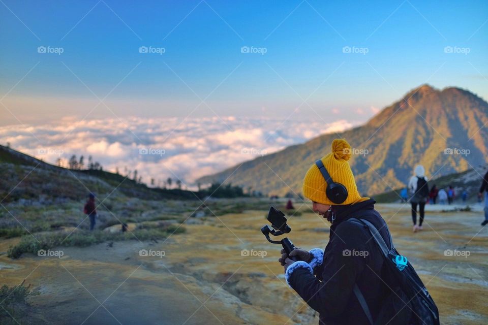 people using technologi