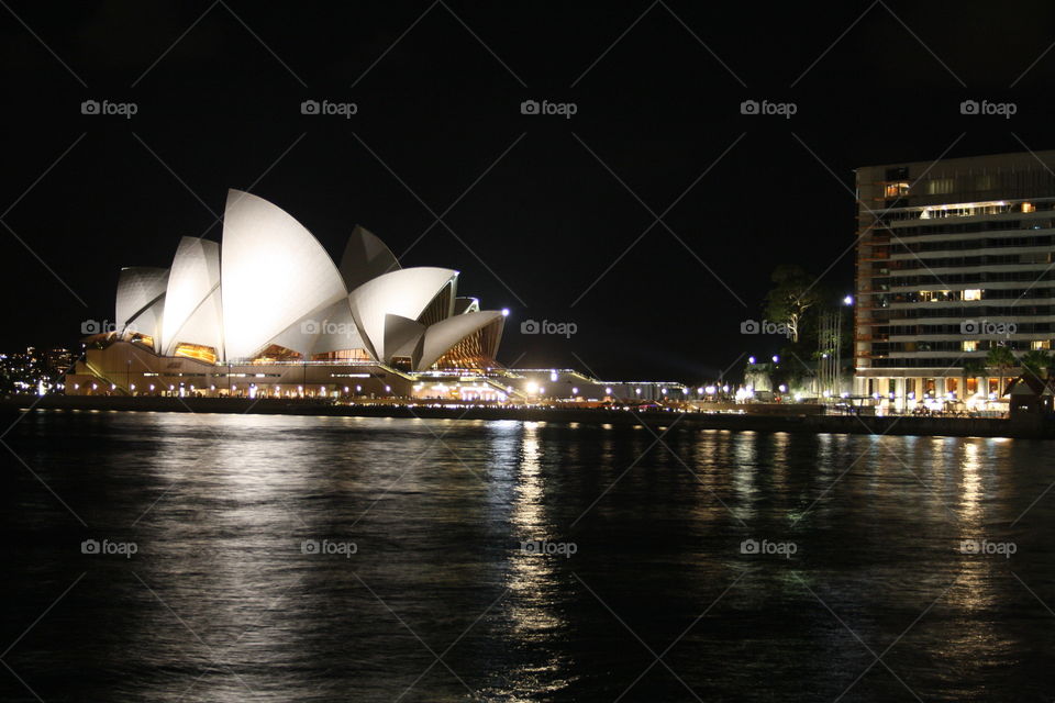 Sydneys night time feature