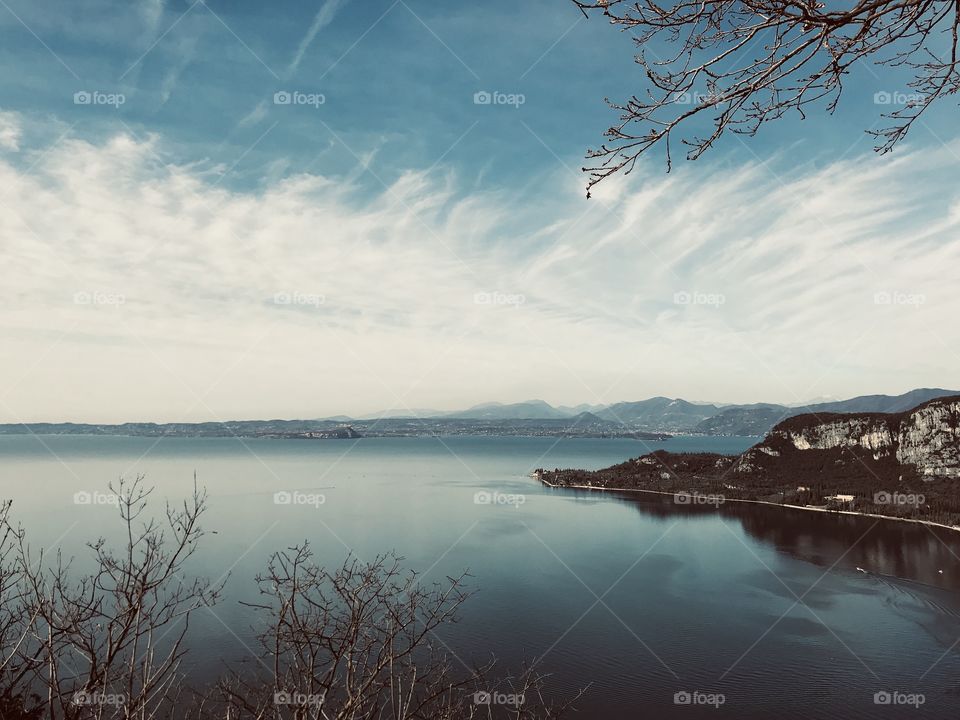 Panoramic view of the Garda Lake 