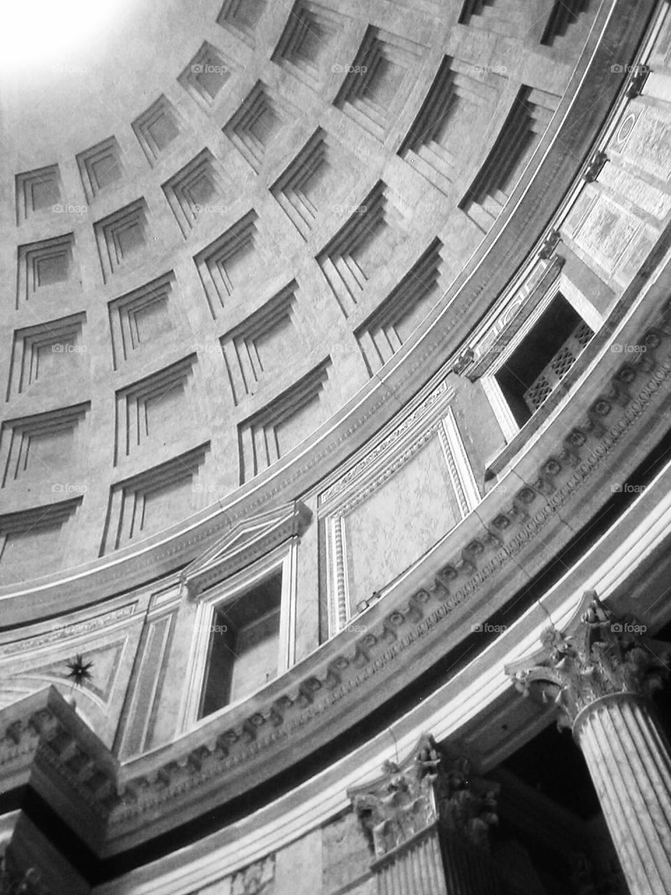 Pantheon . Rome