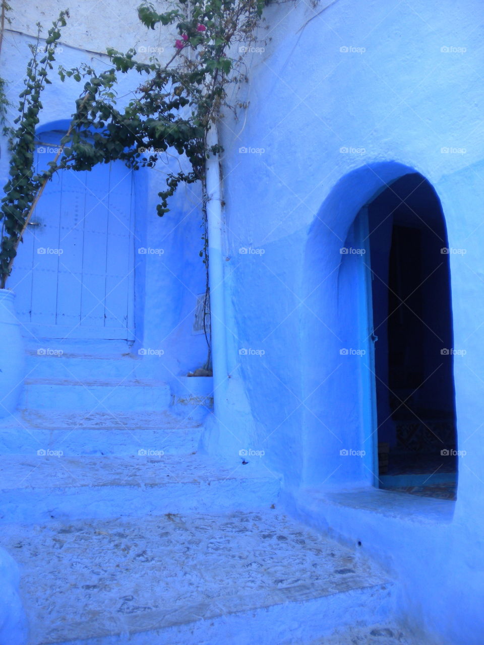 blue door morrocan city
