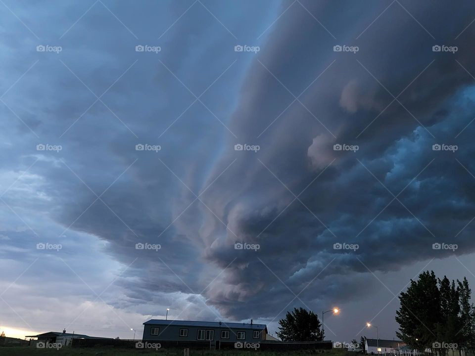 crazy cloud bench rolling overhead