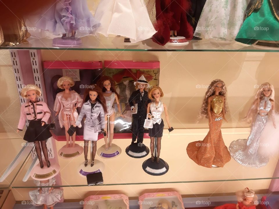 The magic world of dolls