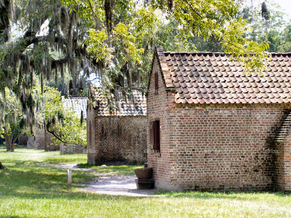 cabin slave charleston by refocusphoto