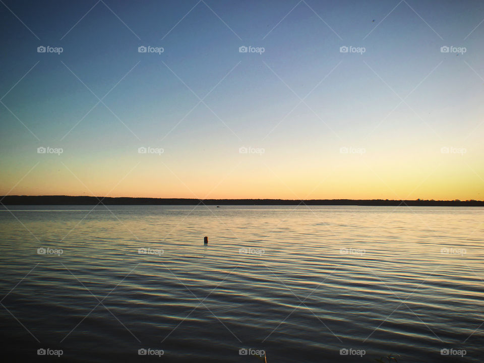 Sunset on the lake 